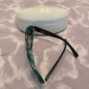 Womens Coach sunglasses with case
